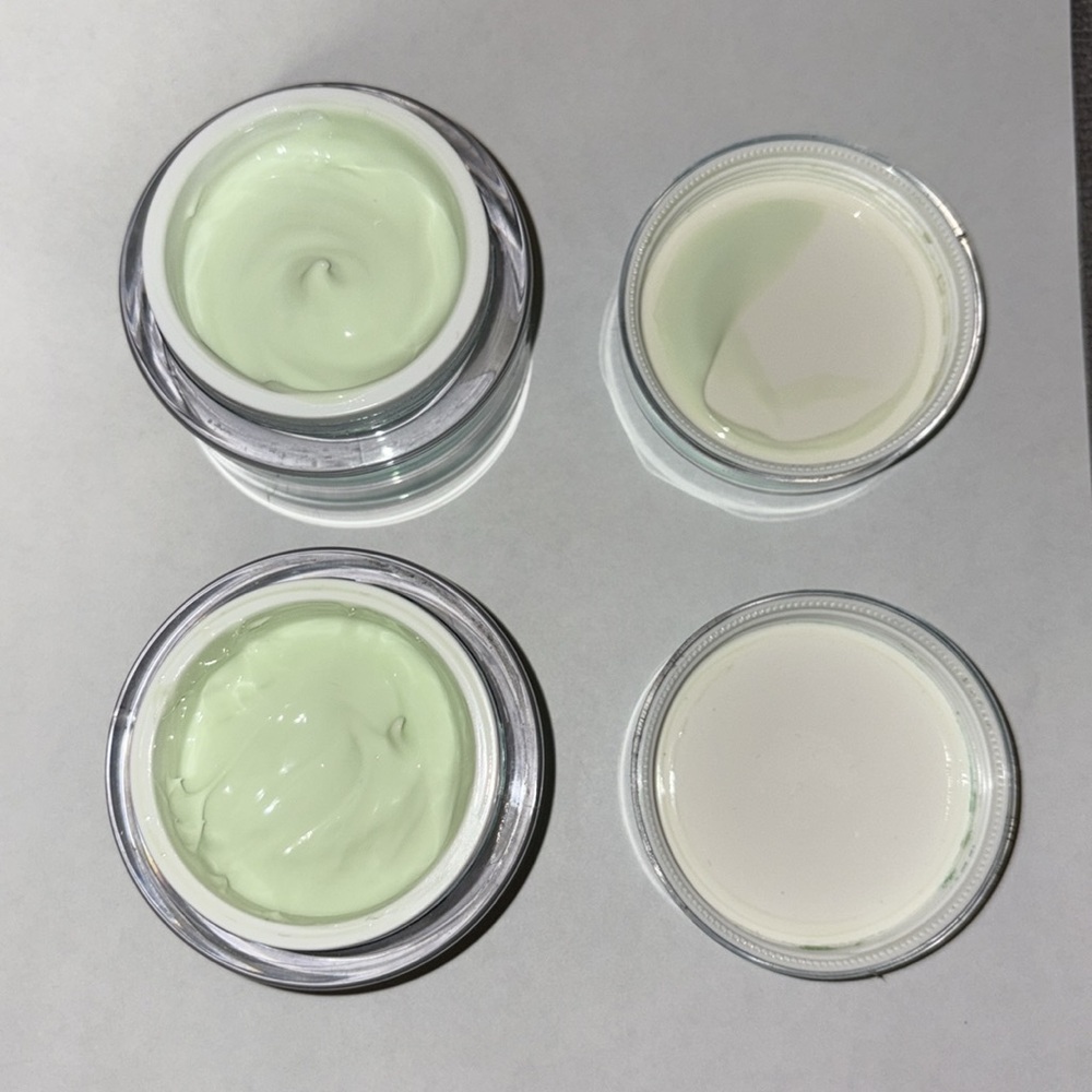 2 GLAMGLOW Moisturetrip Omega-Rich Moisturizer - Green Bottles - Picture 4 of 4